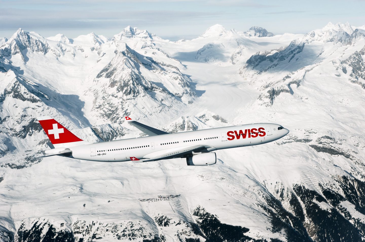 Airbus A330 air-to-air