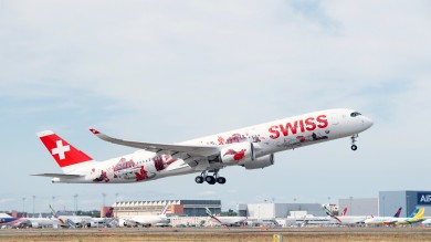 Before the first commercial flight, numerous test flights were carried out — to ensure that on the big day every detail would truly be perfect and absolute safety guaranteed.