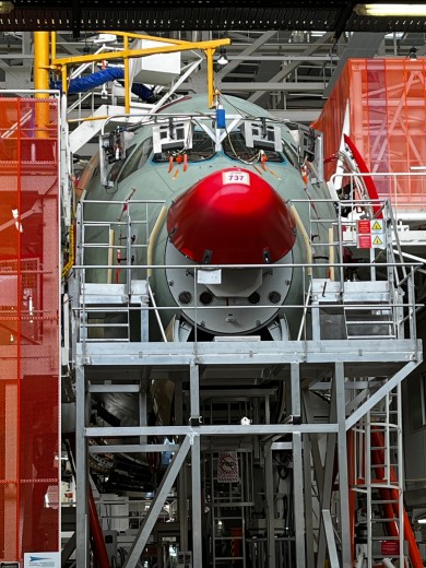 SWISS Airbus A350 Vorderteil in der Airbus Fabrik in Touloluse