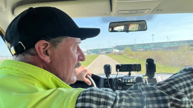 Auf Vogelpatrouille mit Urs Kempf, Leiter Landschafts- und Wildtiermanagement bei der Flughafen Zürich AG.