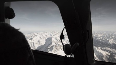 A view out of the cockpit onto the Swiss Alps