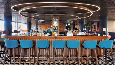 Die wunderschöne Dachterrasse der George Bar. 