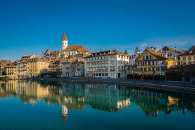 Aare-Promenade Thun 2 (Interlaken Tourismus).jpg