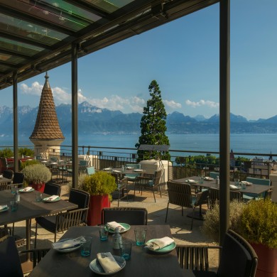 Sky Lounge im Royal Savoy Lausanne 1.jpg