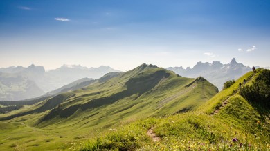 Gratwanderweg_Stoos_3.jpeg