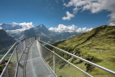 Grindelwald-First-Cliff-Walk-Ende-des-Walkes-ohne-Personen-Queerformat.jpg