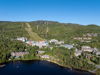 At the foot of Mont Tremblant lies the resort of the same name – the starting point for both summer and winter adventures.