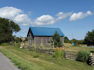 The old barns also make good photo subjects.